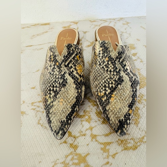 🔥🔥FINAL CLEARENCE🔥🔥 LÍNEA PAOLO Gold Snake Print Slides - Picture 3 of 6